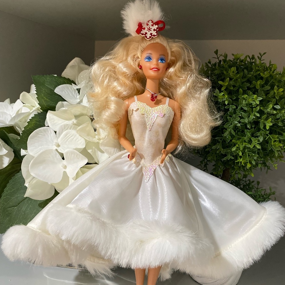1989 Special Edition Holiday Barbie